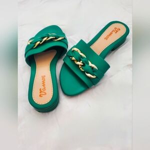 Chain Decor Slide Sandals